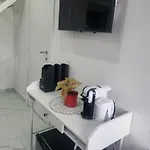Live 4*
