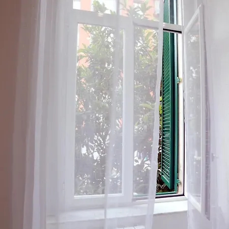 ゲストハウス Live