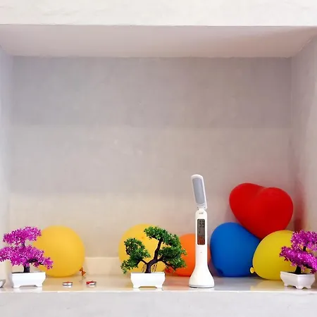 ゲストハウス Live 4*