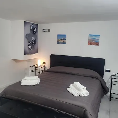Live Guest house